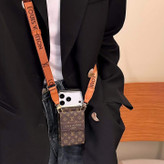 گوچی و ال وی جاکارتی